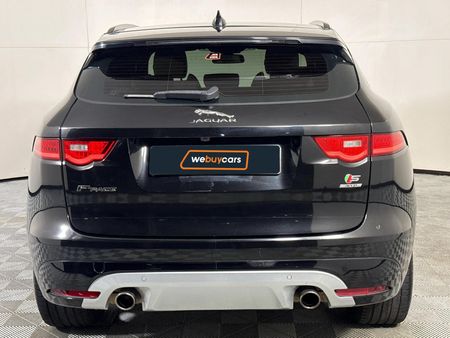 2017-Jaguar-F-Pace-30-V6-SC-AWD-First-Edition_17