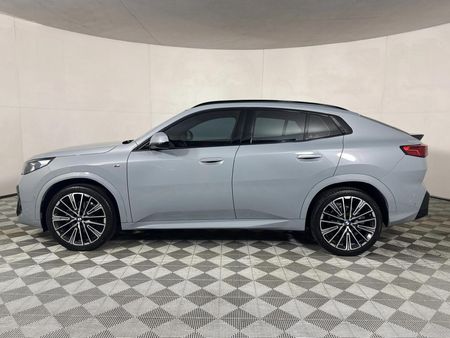 2024-BMW-X2-sDrive-18i-M-Sport_19