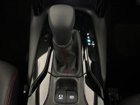 2025-Toyota-Corolla-Cross-18-GR-S_9