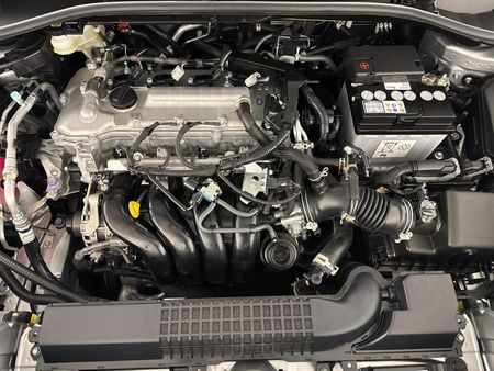 2025-Toyota-Corolla-Cross-18-GR-S_12