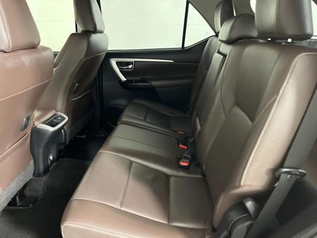 2020-Toyota-Fortuner-28-GD-6-4x4-Epic-Black-Auto_3