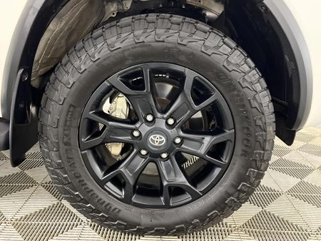 2020-Toyota-Fortuner-28-GD-6-4x4-Epic-Black-Auto_5