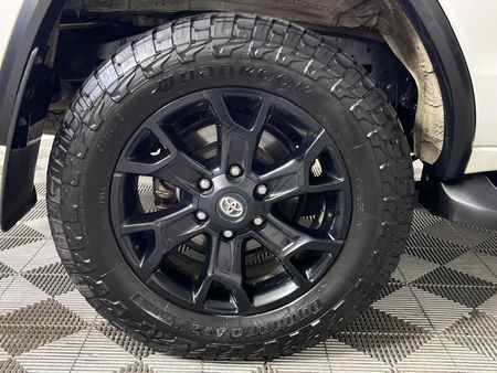 2020-Toyota-Fortuner-28-GD-6-4x4-Epic-Black-Auto_7