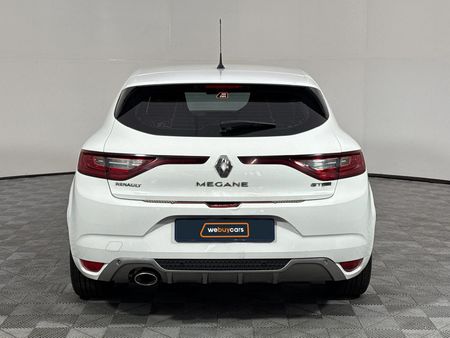 2016-Renault-Megane-III-12T-GT-Line-5-dr_17
