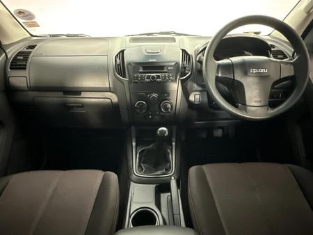 2021-Isuzu-D-Max-250-HO-Hi-Rider-Double-Cab_1