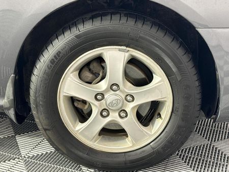 2008-Hyundai-Elantra-20_5