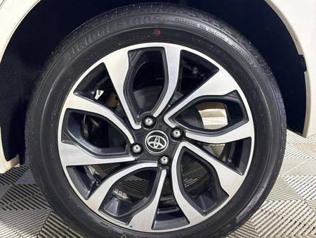2022-Toyota-Starlet-14-XS-Auto_6
