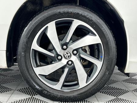 2023-Toyota-Starlet-15-XR-Auto_5