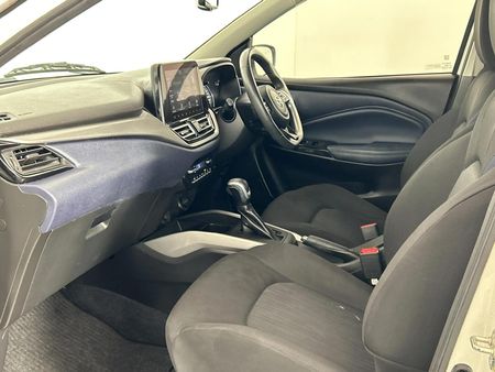 2023-Toyota-Starlet-15-XR-Auto_8