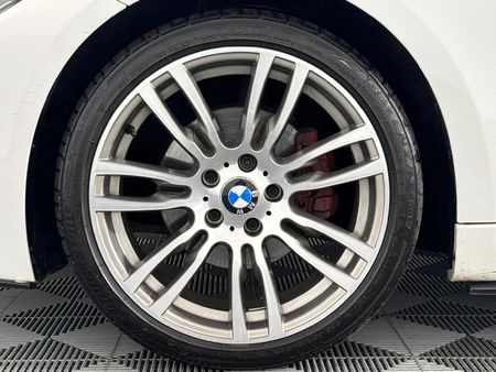 2015-BMW-3-Series-320d-M-Sport-Auto_4