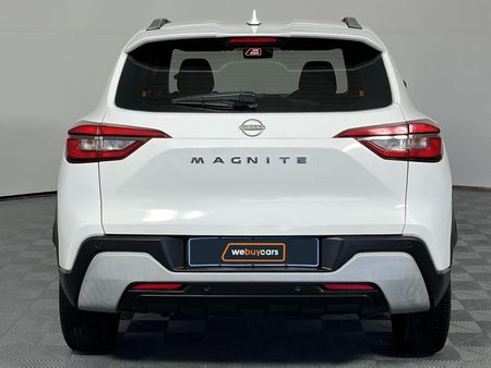 2024-Nissan-Magnite-10-Visia_18