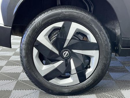 2024-Nissan-Magnite-10-Visia_7