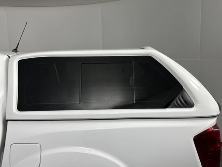 2019-Nissan-Navara-23D-SE-Auto-Double-Cab_14