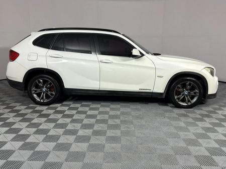 2010-BMW-X1-xDrive23d-Auto_14