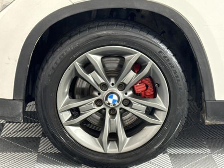 2010-BMW-X1-xDrive23d-Auto_3