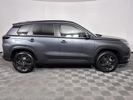 2024-Toyota-Urban-Cruiser-15-XR-Auto_17