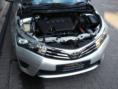 2016-Toyota-Corolla-16-Prestige-Auto_17