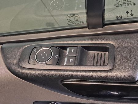 2024-Ford-Tourneo-Custom-20-TDCi-Trend-Auto-96kW_9