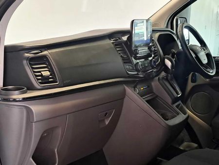 2024-Ford-Tourneo-Custom-20-TDCi-Trend-Auto-96kW_16