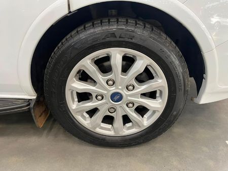 2024-Ford-Tourneo-Custom-20-TDCi-Trend-Auto-96kW_8