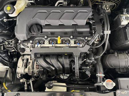 2024-Kia-Sonet-15-EX-CVT_12