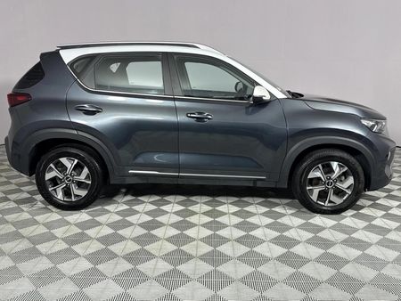 2024-Kia-Sonet-15-EX-CVT_16