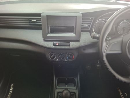 2026-Suzuki-Ertiga-15-GA_3