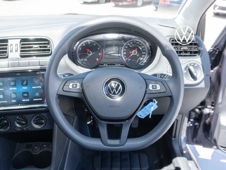 2026-Volkswagen-Polo-Vivo-14_16