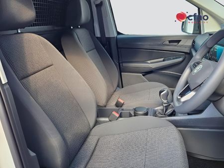 2026-Volkswagen-Caddy-Cargo-16i-81kw-Panel-Van_12