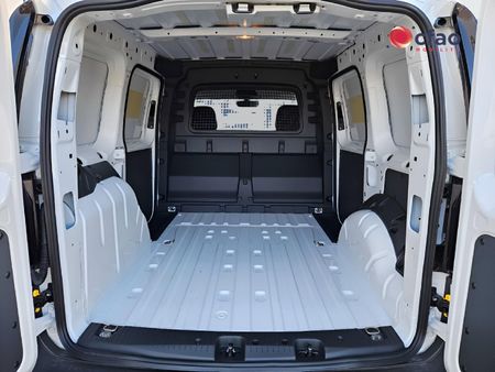 2026-Volkswagen-Caddy-Cargo-16i-81kw-Panel-Van_7