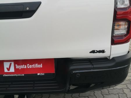 2026-Toyota-Hilux-28-GD-6-RB-Legend-55-4x4-Auto-Double-Cab_22