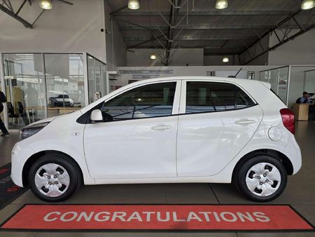 2021-Kia-Picanto-10-Street_2