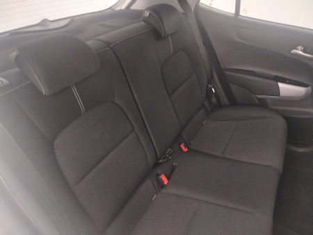 2022-Kia-Picanto-10-Street_10