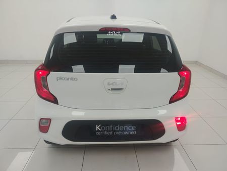 2022-Kia-Picanto-10-Street_27