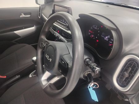 2022-Kia-Picanto-10-Street_8