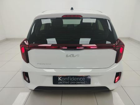 2026-Kia-Picanto-10-LS_27