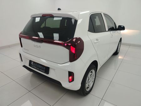 2026-Kia-Picanto-10-LS_28