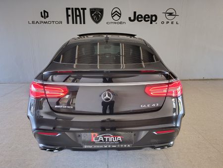 2018-Mercedes-AMG-GLE-Coupe-450-43-AMG-4Matic_3