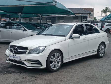 2010-Mercedes-Benz-C-Class-C-350-CDI-Avantgarde-Auto_1