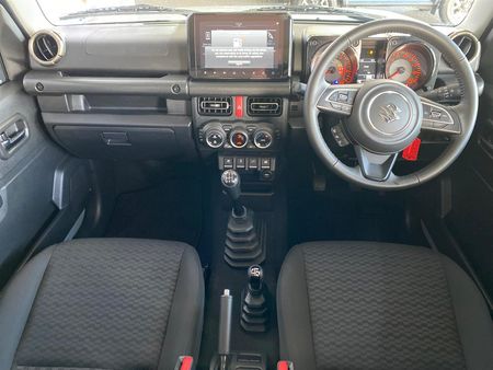 2025-Suzuki-Jimny-15-GLX_6