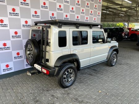 2025-Suzuki-Jimny-15-GLX_7