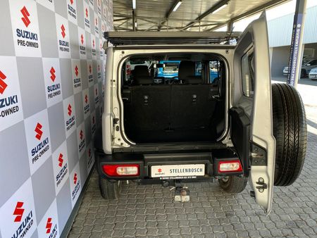 2025-Suzuki-Jimny-15-GLX_8