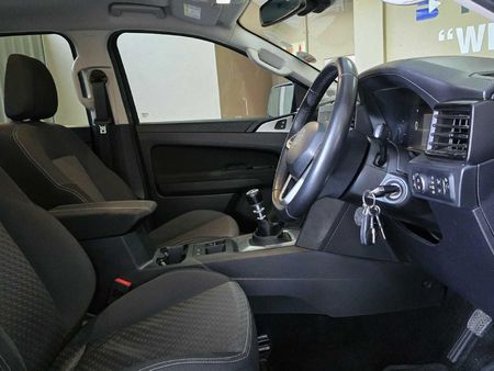 2023-Volkswagen-Amarok-20-TDI-125kW-Life-Double-Cab_19