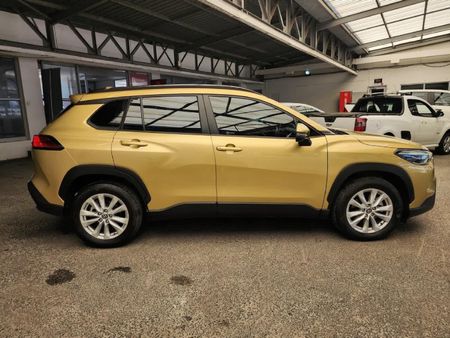 2026-Toyota-Corolla-Cross-18-XS-Hybrid_2