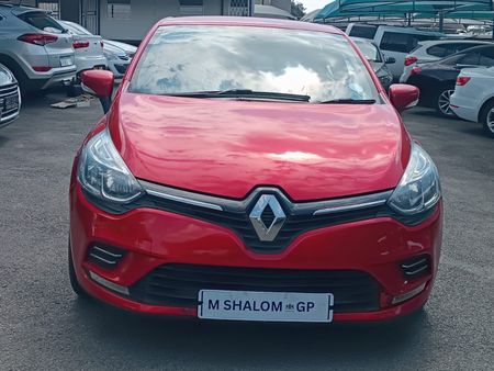 2019-Renault-Clio-IV-900T-Authentique-5-dr-66kW_3