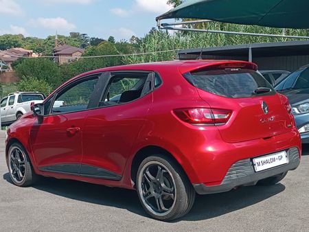 2019-Renault-Clio-IV-900T-Authentique-5-dr-66kW_5
