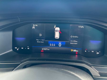 2021-Volkswagen-Polo-10-TSI-Life_6