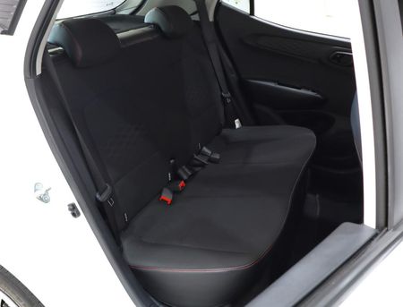 2024-Hyundai-Grand-i10-10-Motion_18