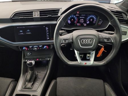 2023-Audi-Q3-14-TFSI-S-Line-35-TFSI_15
