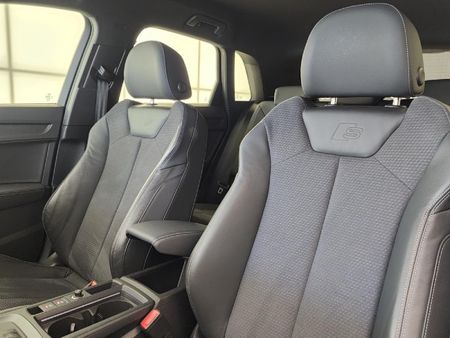 2023-Audi-Q3-14-TFSI-S-Line-35-TFSI_7